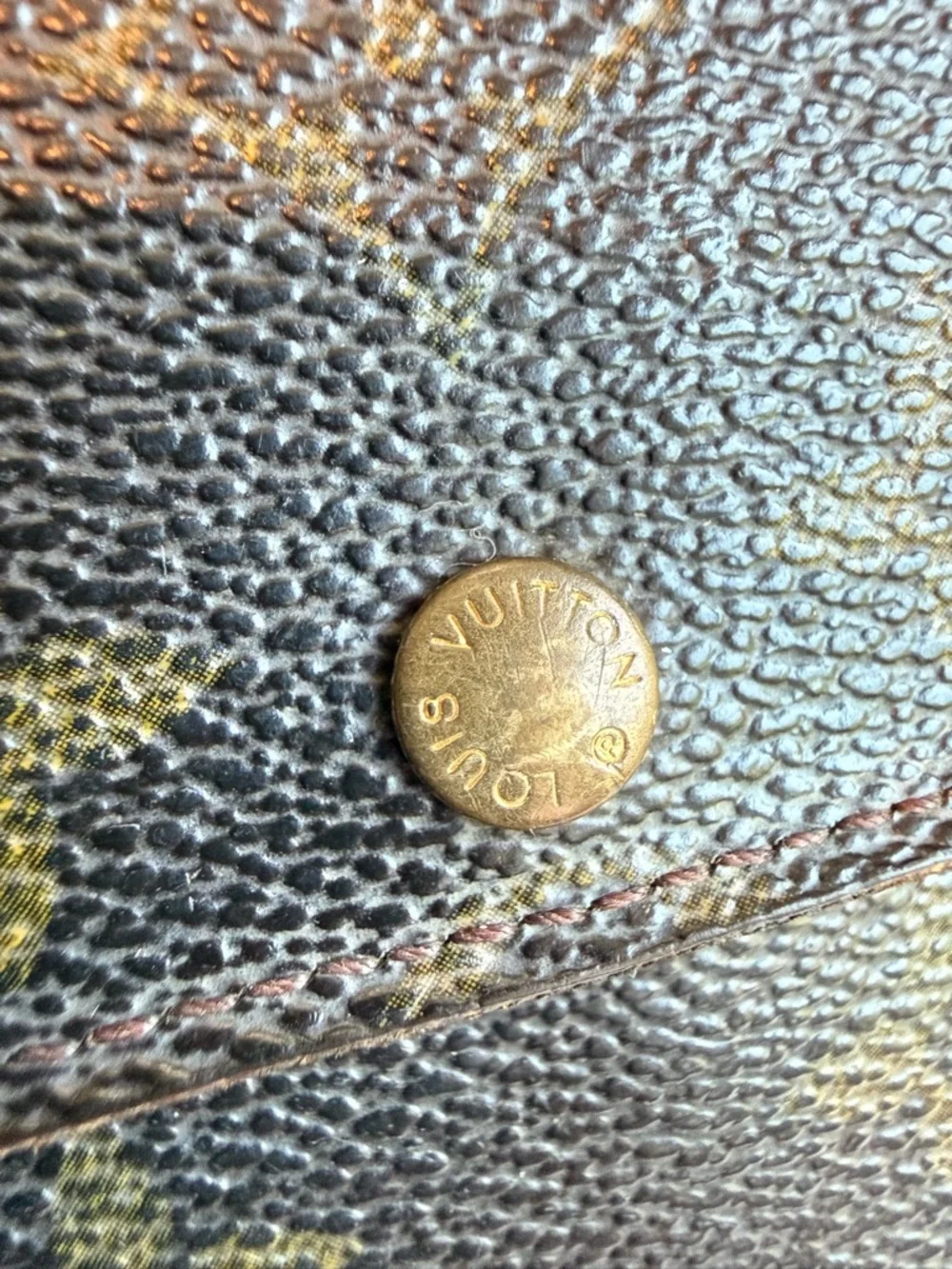 Louis Vuitton ‘Sarah wallet on Chain’